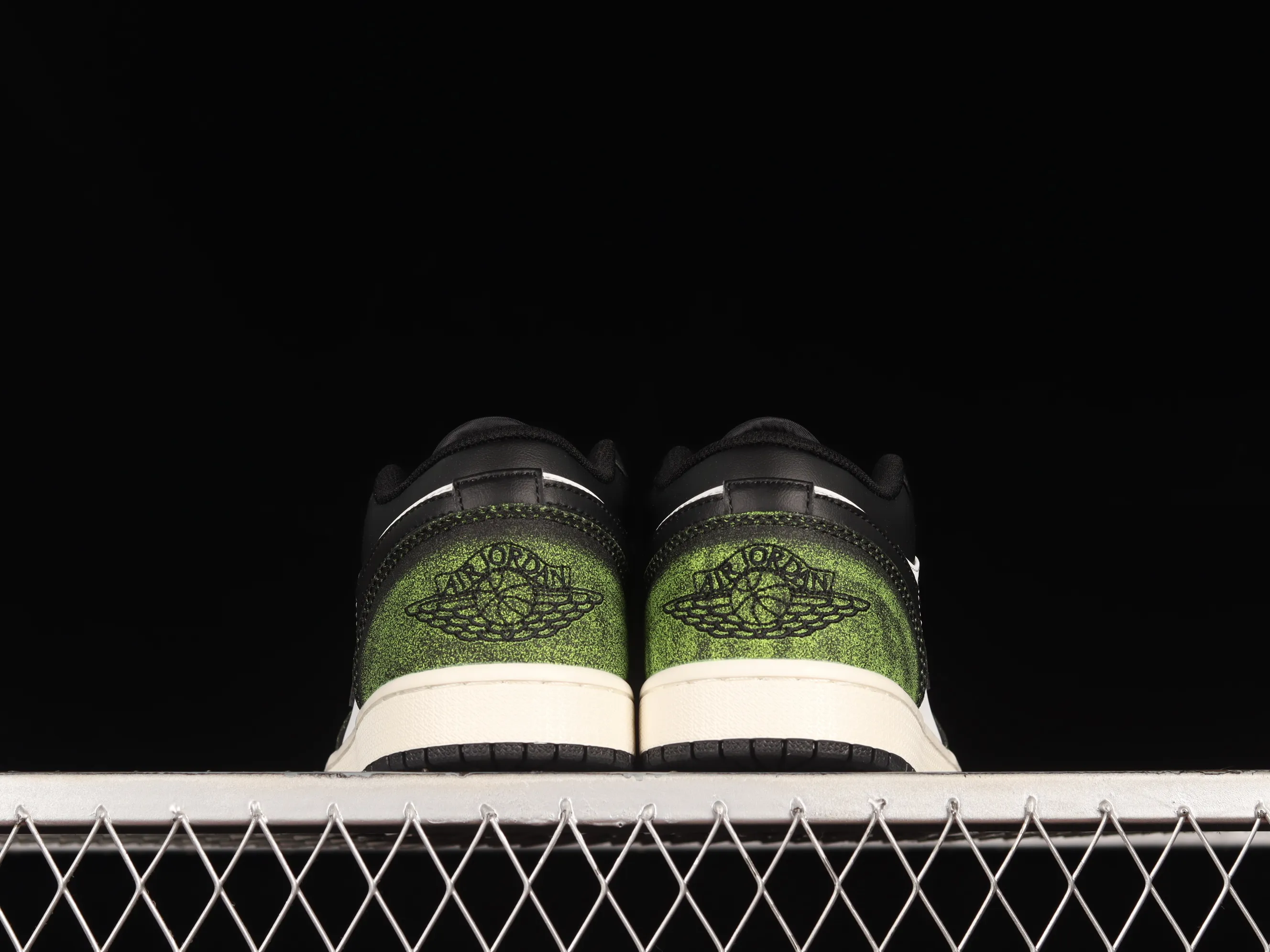 All categories Air Jordan Jordan series basketball shoes Air Jordan 1 Low Z version Air Jordan 1 Low "Wear Away" AJ1 Joe 1 Forest Green DN3705-003